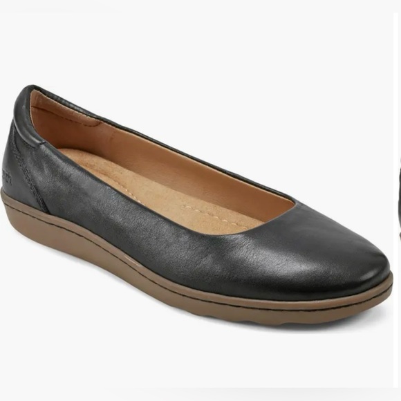 Earth Landen Slip-On Flats Eco Friendly Comfort Shoes 
Size 6.5 - Picture 1 of 9